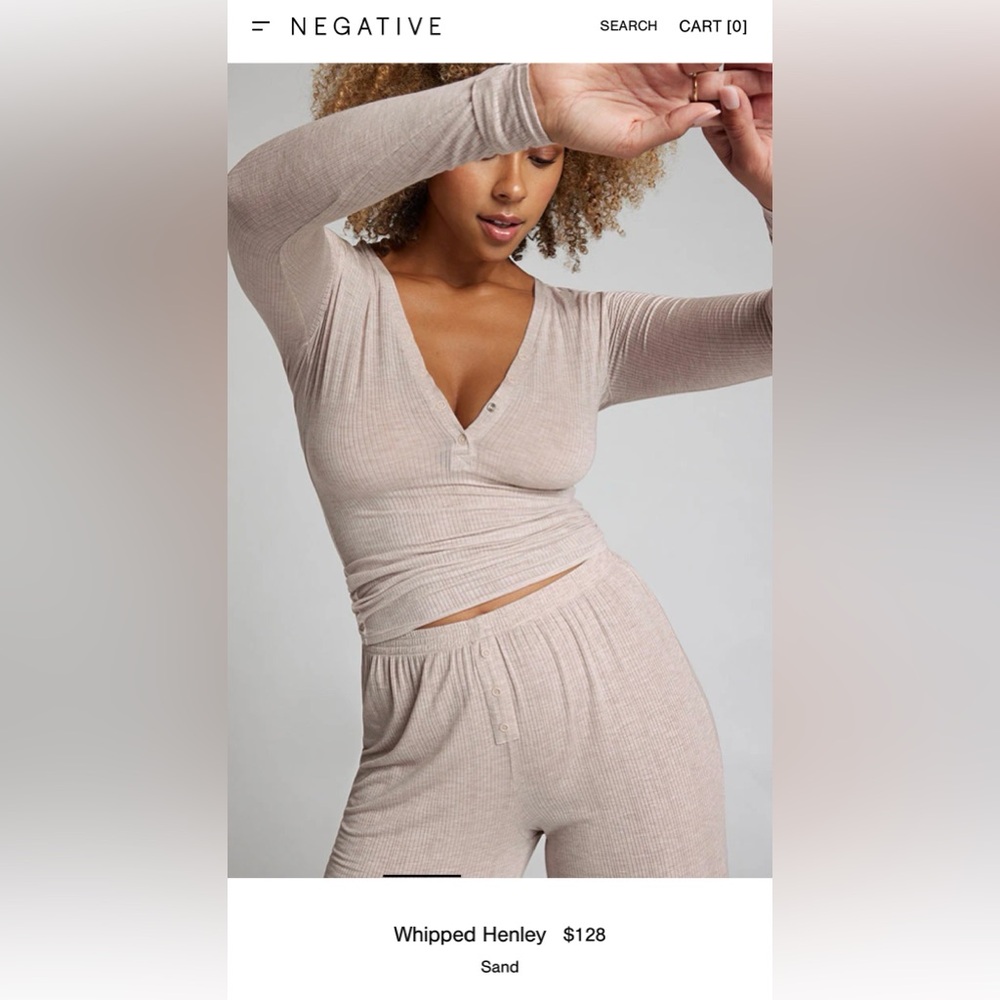 Negative Whipped Henley top in Sand - S